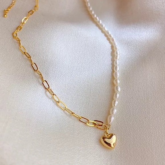 [SOLD] Vermeil pearl heart charm necklace silver plated gold - Picture 6 of 11